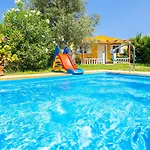 Memi Villa