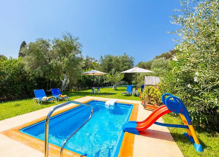 Memi Villa *